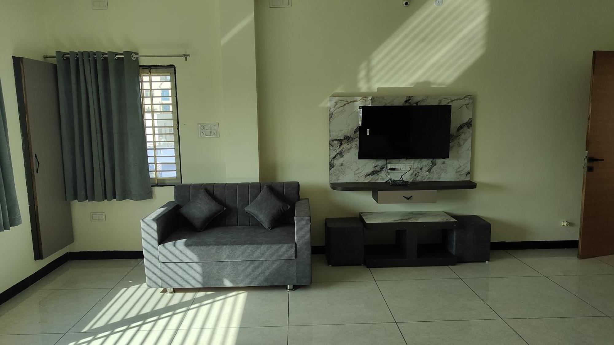 Yashomati Hotel Maheshwar Ngoại thất bức ảnh